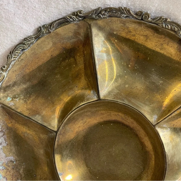 Vntg Brass Divided Tray Ornate Design Farmhouse Decor Mexico Handmade Patina - Picture 3 of 10